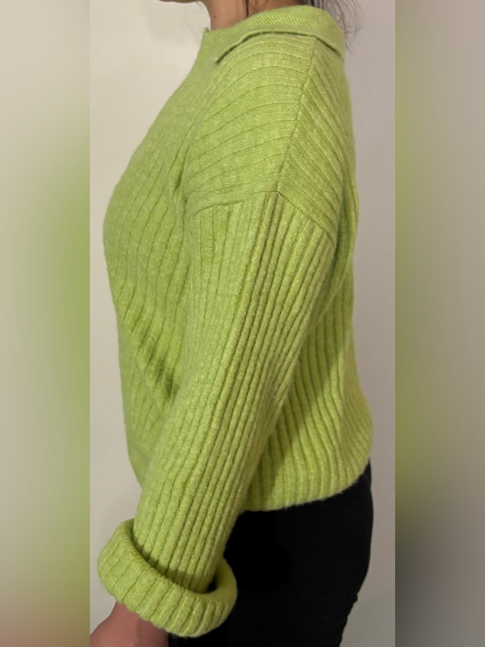 Zara Lime Green Ribbed V-Neck Sweater with Polo Collar - Picture 4 of 11
